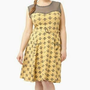 Effie’s Heart Bee Dress 1x